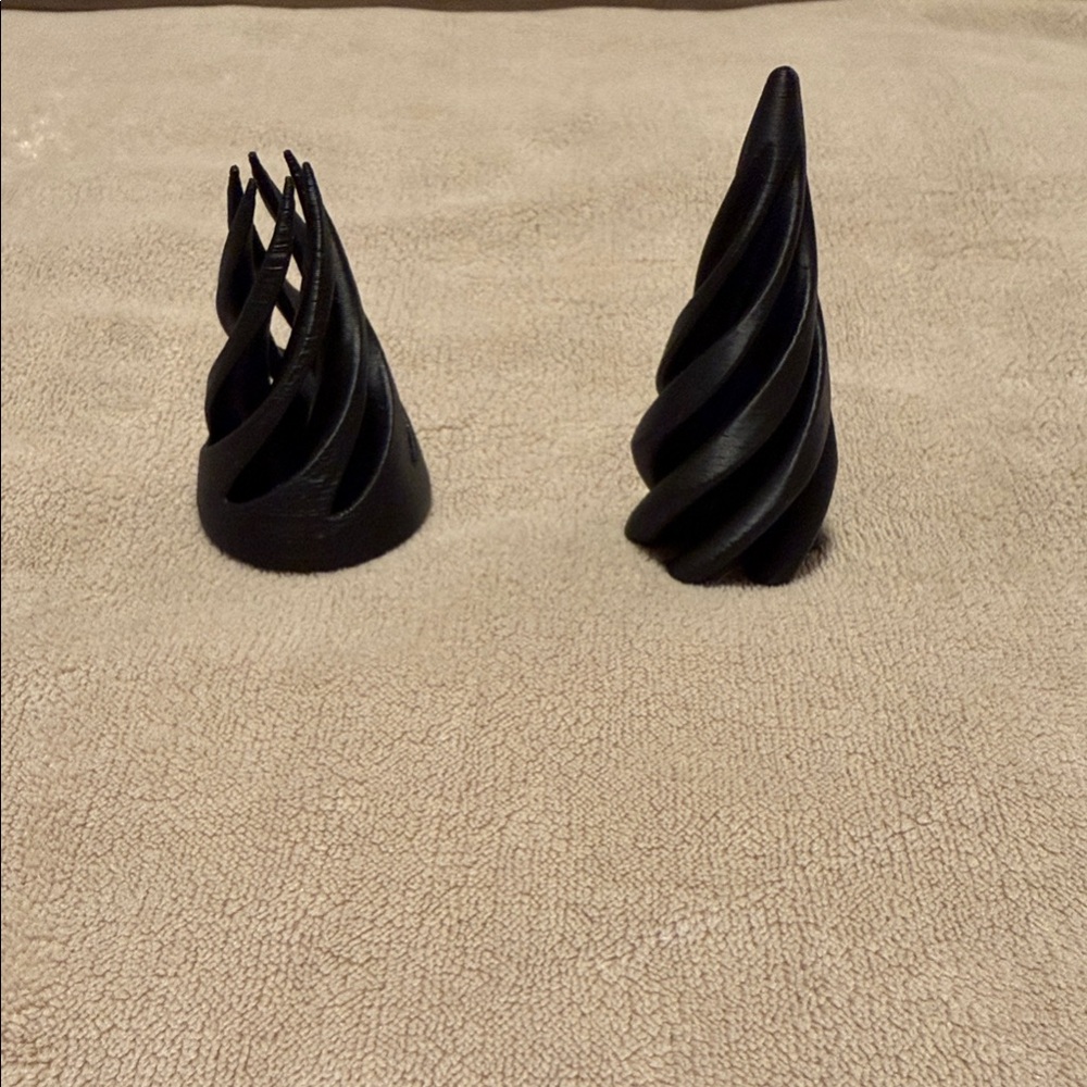 Black Spiral Kids Puzzle Set